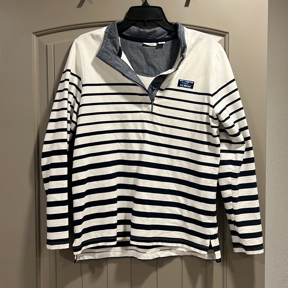 LL Bean womens pullover
